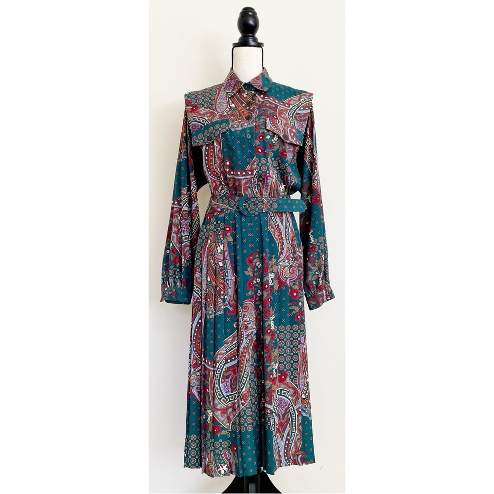 SOLD :: Vintage 80s Paisley Patterned Shirt Dress - Picture 1 of 5
